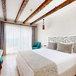 ホテル Casa Mare Bodrum (adults Only) 3*